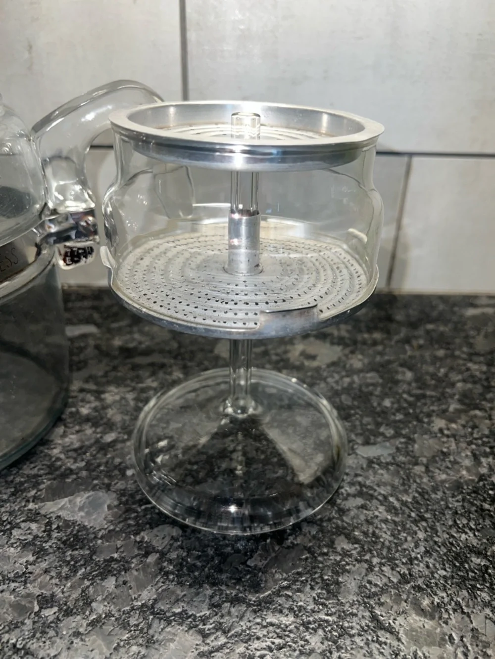 RARE Vintage PYREX FLAMEWARE 6 cup stovetop percolator. COMPLETE. No chips